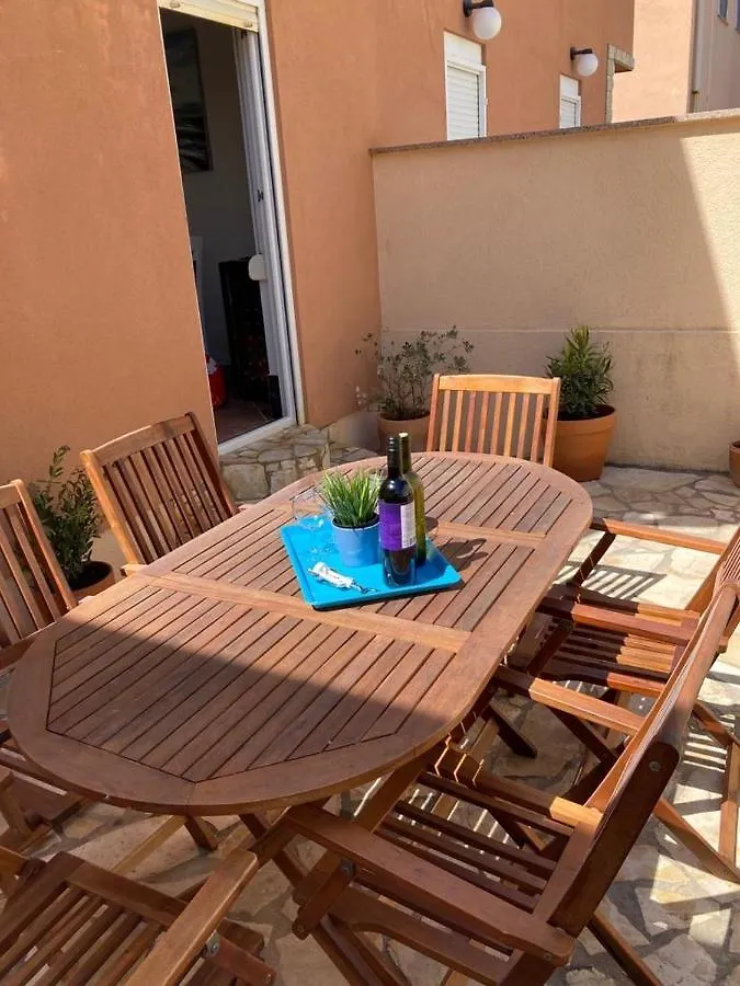 Holiday House Matej Vir Croatia