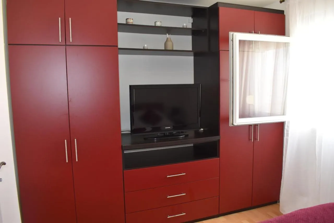 Holiday House Matej Vir