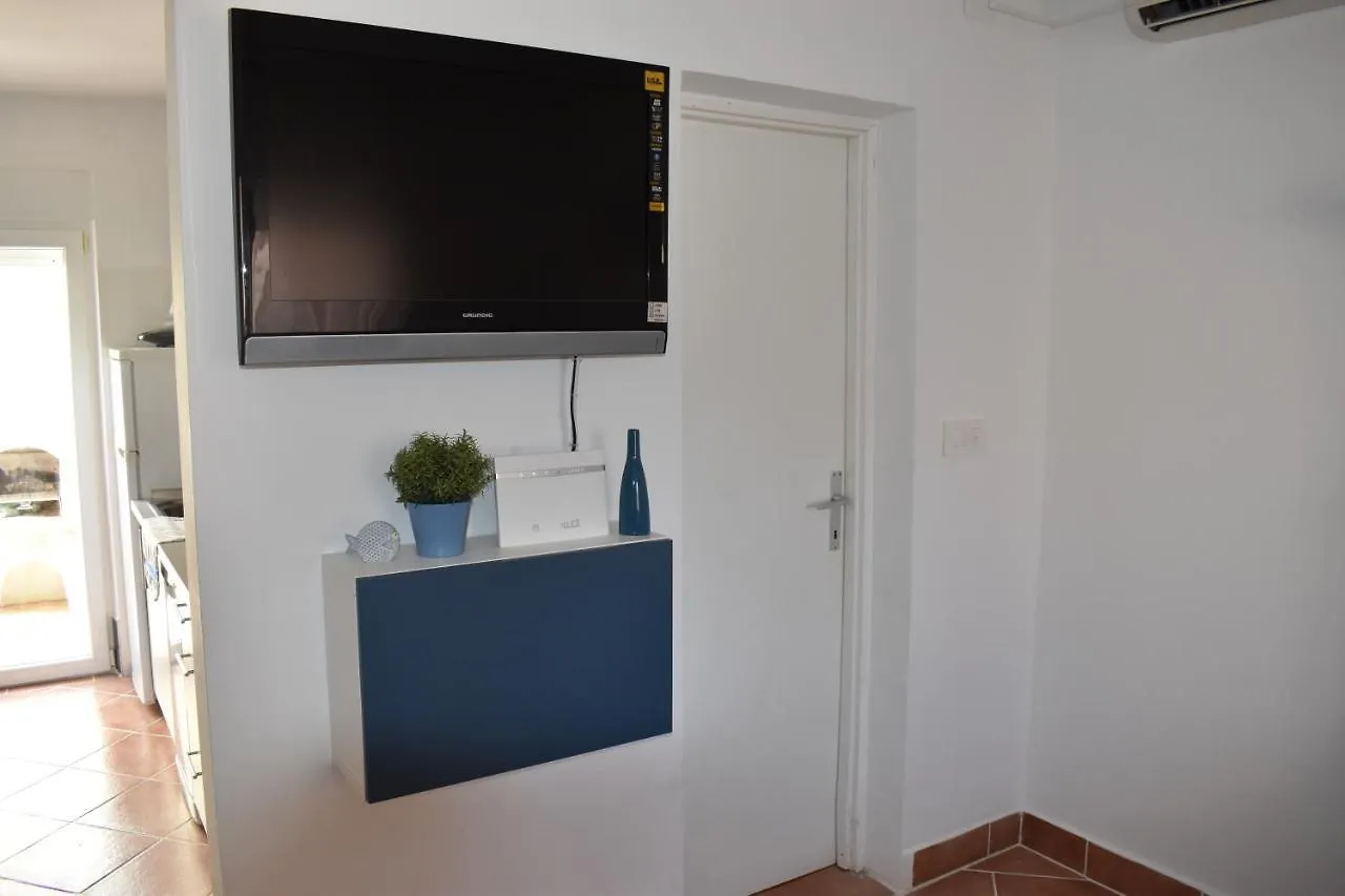 Holiday House Matej Вир